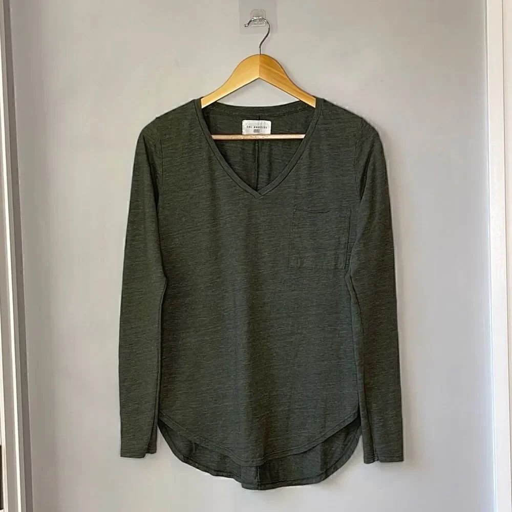Sol Angeles Green V-Neck Long Sleeve Shirt